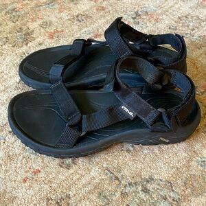 Teva Women's Size 9 Black Sandals